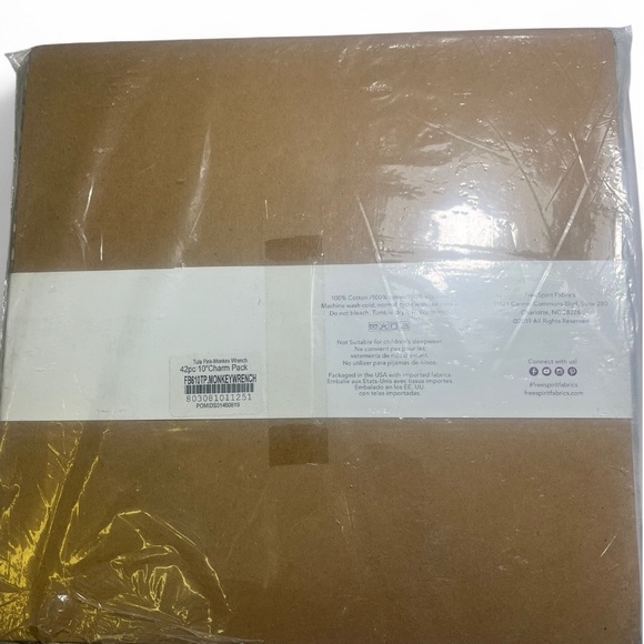 Colorful fabric Free spirit by Tula Pink,Monkey Wrench Layer cake frantic Design - Picture 2 of 8